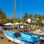 Ct 138 - La Cala Boulevard - I *